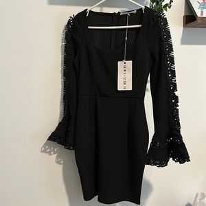 Brand New Selfie Leslie Jules Long Sleeve Flared Cuff Crochet Detail Dress